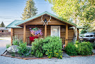 Negocio Log Cabin Motel