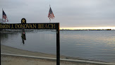 Negocio Simon J. Donovan Beach